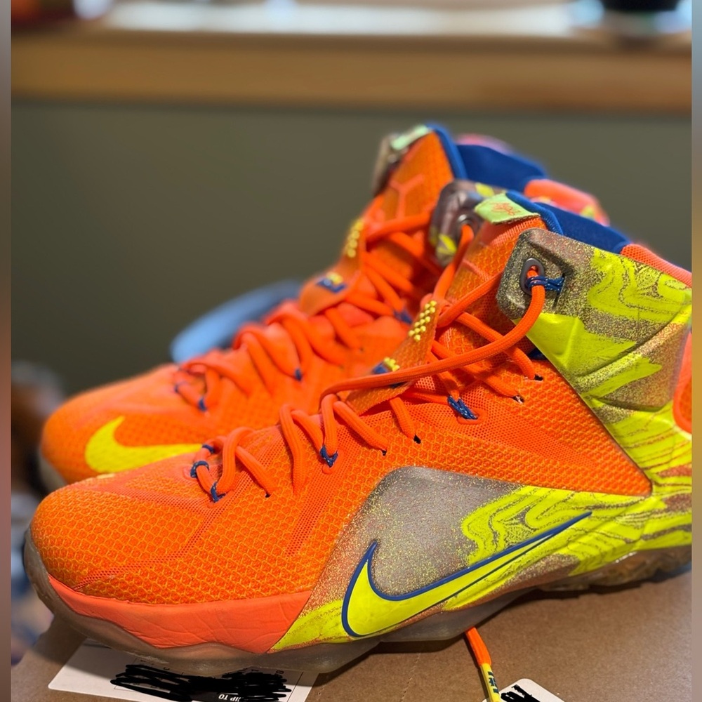 LeBron 12s “Six Meridians”